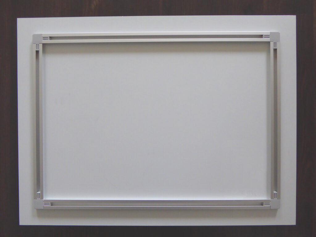 Acrylic Glass - Aluminum Rails